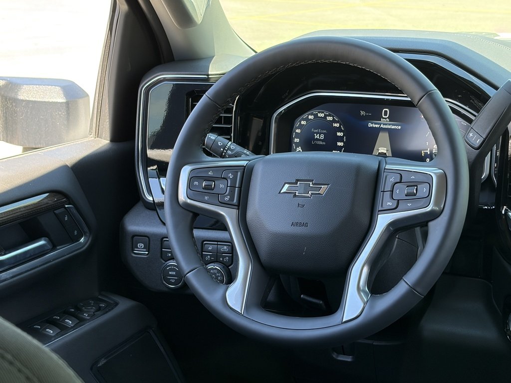 2026 Chevrolet Silverado 2500 HD in Joliette, Quebec - 12 - w1024h768px