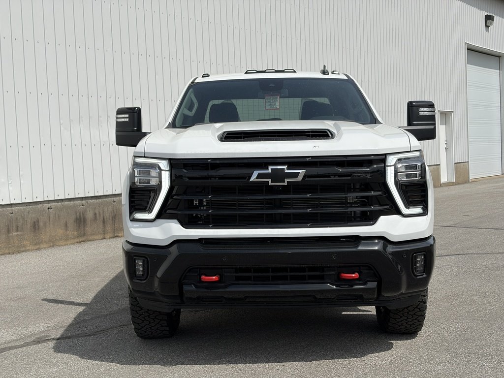 2026 Chevrolet Silverado 2500 HD in Joliette, Quebec - 2 - w1024h768px