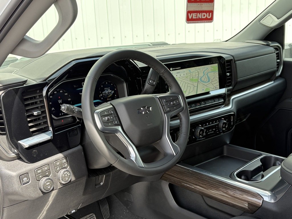 2026 Chevrolet Silverado 2500 HD in Joliette, Quebec - 7 - w1024h768px