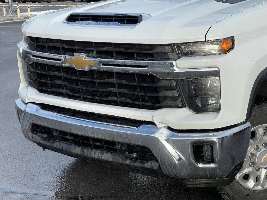 Chevrolet SILVERADO 2500 HD  2024 à Joliette, Québec - 6 - w1024h768px