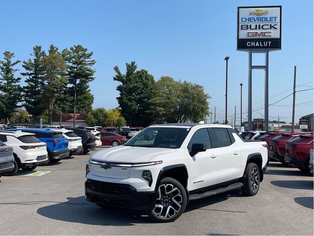 2024 Chevrolet Silverado EV in Joliette, Quebec - 1 - w1024h768px