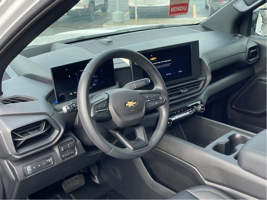 2025 Chevrolet Silverado EV in Joliette, Quebec - 8 - w1024h768px