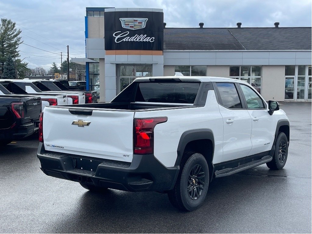 Chevrolet Silverado EV  2025 à Joliette, Québec - 4 - w1024h768px