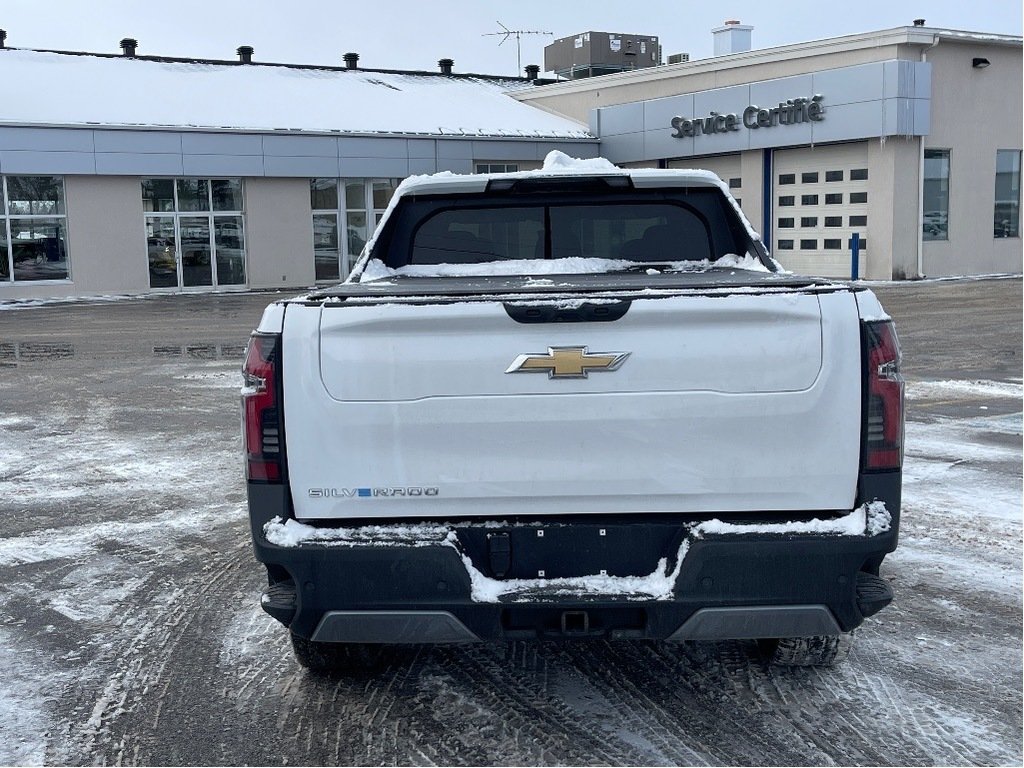 Chevrolet Silverado EV  2025 à Joliette, Québec - 5 - w1024h768px