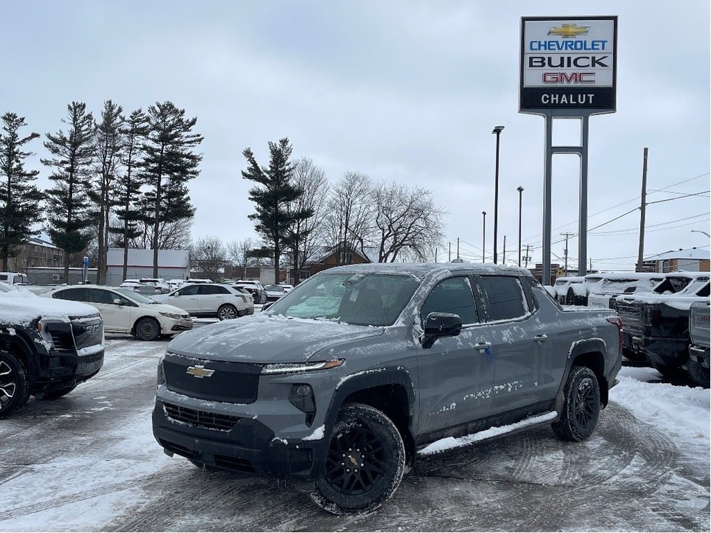 Chevrolet Silverado EV  2025 à Joliette, Québec - 1 - w1024h768px