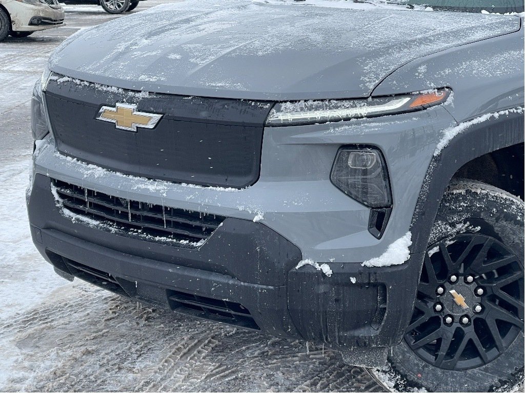 Chevrolet Silverado EV  2025 à Joliette, Québec - 6 - w1024h768px