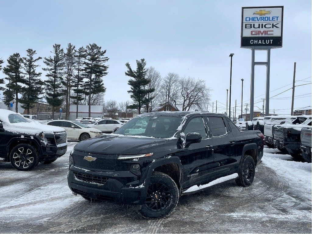 Chevrolet Silverado EV  2025 à Joliette, Québec - 1 - w1024h768px