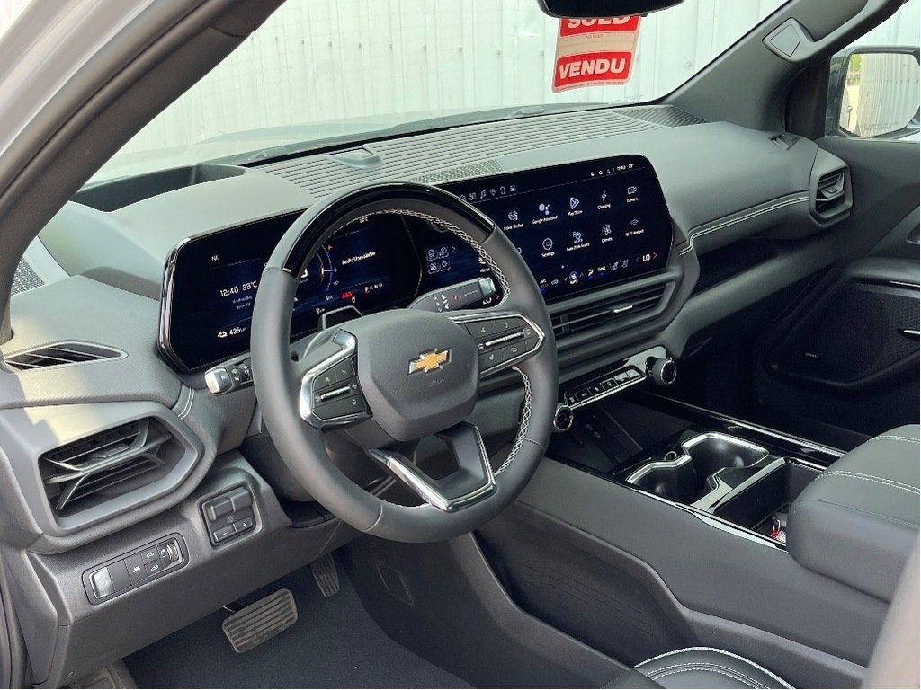 Chevrolet Silverado EV  2025 à Joliette, Québec - 9 - w1024h768px