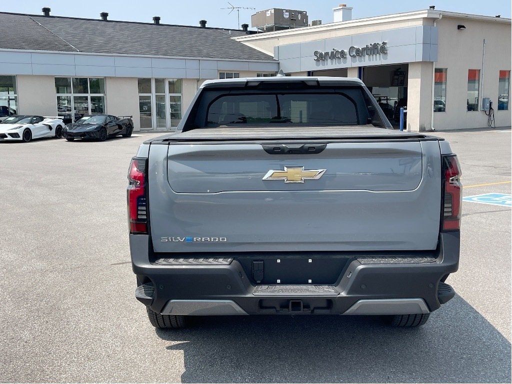 Chevrolet Silverado EV  2025 à Joliette, Québec - 5 - w1024h768px