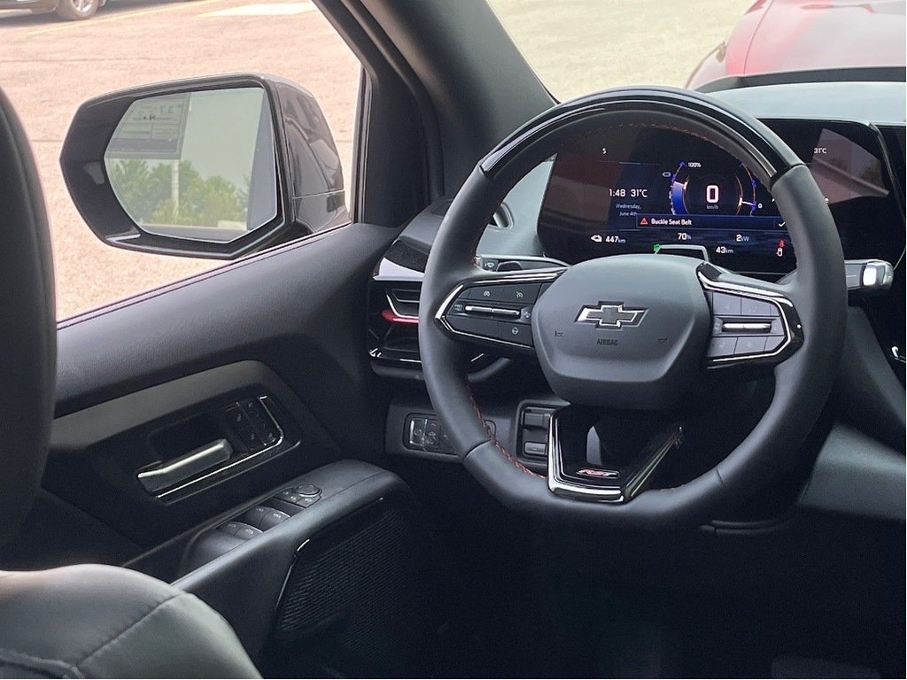 Chevrolet Silverado EV  2025 à Joliette, Québec - 14 - w1024h768px