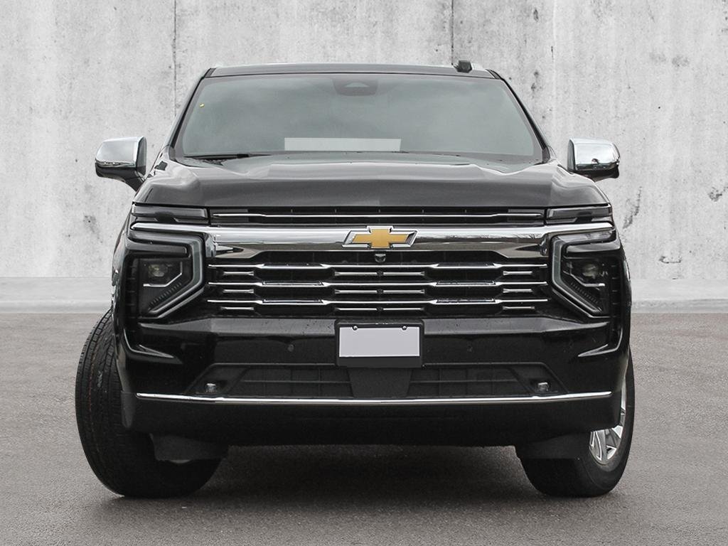 2025 Chevrolet Suburban in Joliette, Quebec - 2 - w1024h768px
