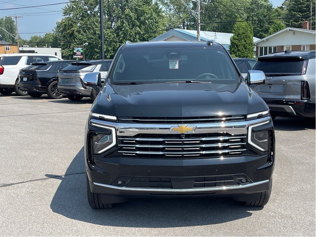 2025 Chevrolet Suburban in Joliette, Quebec - 2 - w1024h768px