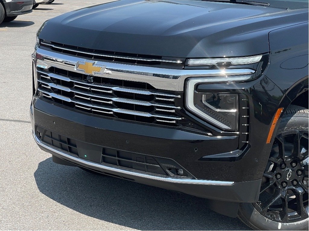 Chevrolet Suburban  2025 à Joliette, Québec - 6 - w1024h768px