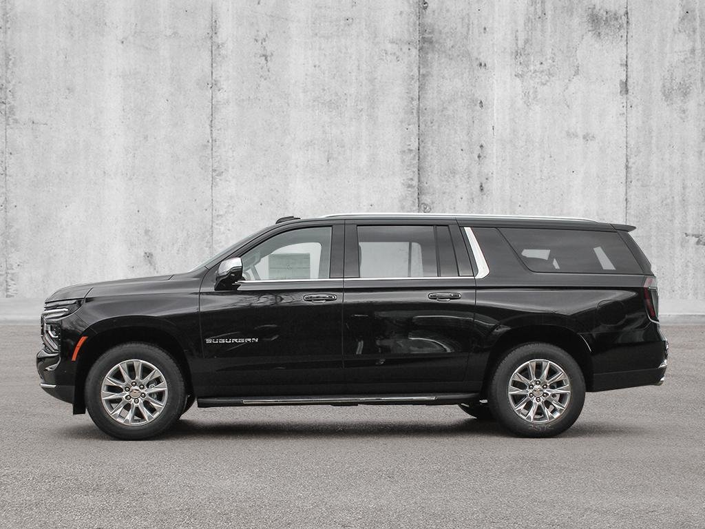 2025 Chevrolet Suburban in Joliette, Quebec - 3 - w1024h768px