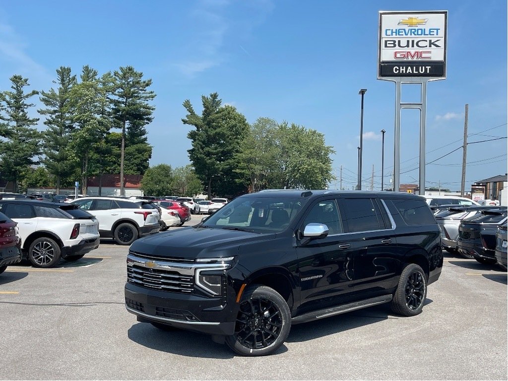 2025 Chevrolet Suburban in Joliette, Quebec - 1 - w1024h768px
