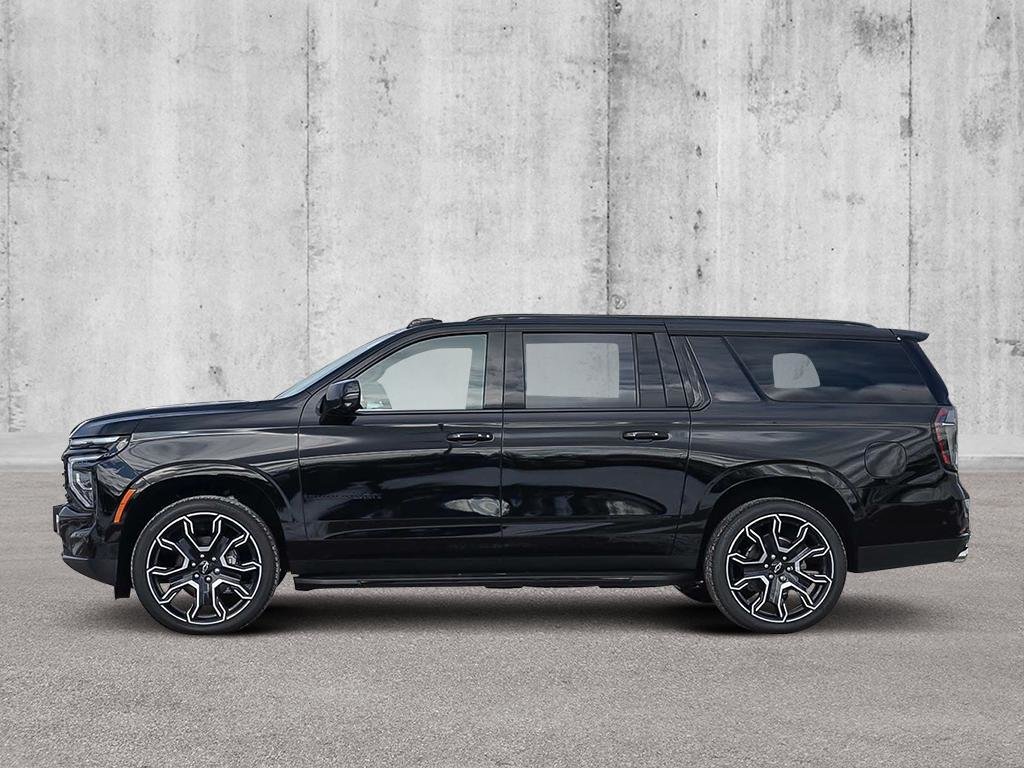 2025 Chevrolet Suburban in Joliette, Quebec - 3 - w1024h768px