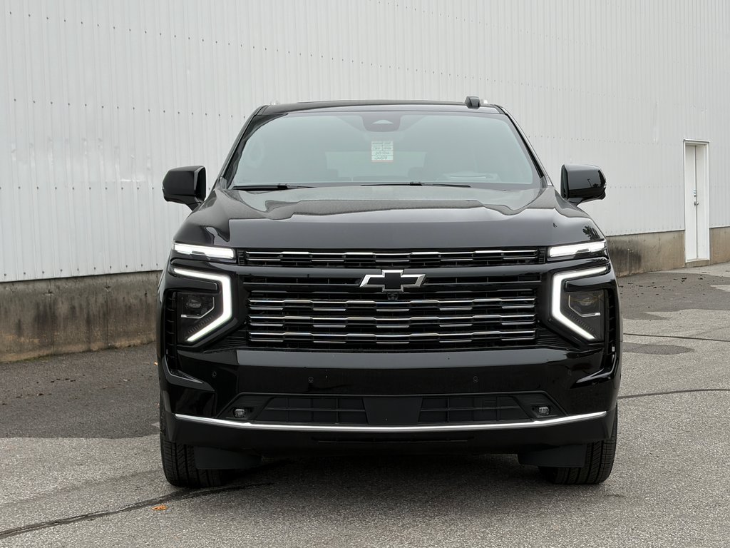 2026 Chevrolet Suburban in Joliette, Quebec - 2 - w1024h768px