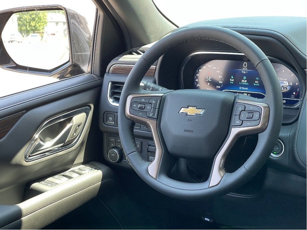 2024 Chevrolet Tahoe in Joliette, Quebec - 16 - w1024h768px