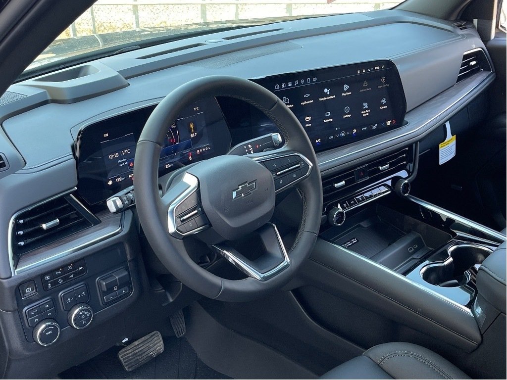 2025 Chevrolet Tahoe in Joliette, Quebec - 9 - w1024h768px