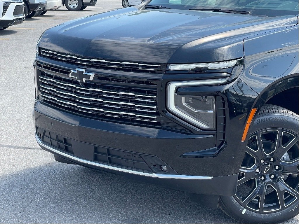 2025 Chevrolet Tahoe in Joliette, Quebec - 6 - w1024h768px