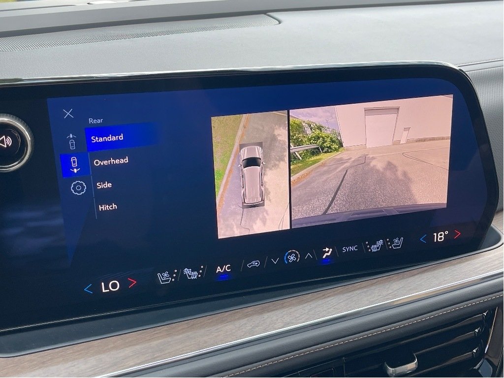 2025 Chevrolet Tahoe in Joliette, Quebec - 19 - w1024h768px