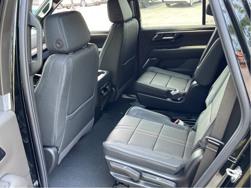 Chevrolet Tahoe  2025 à Joliette, Québec - 9 - w1024h768px