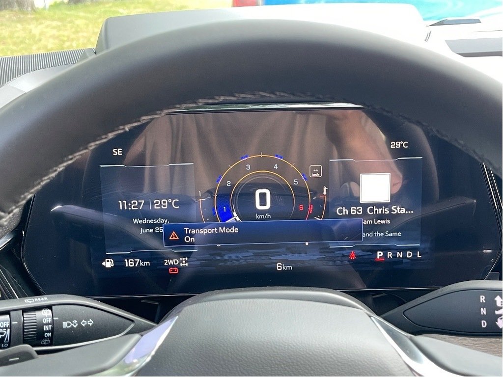 2025 Chevrolet Tahoe in Joliette, Quebec - 16 - w1024h768px
