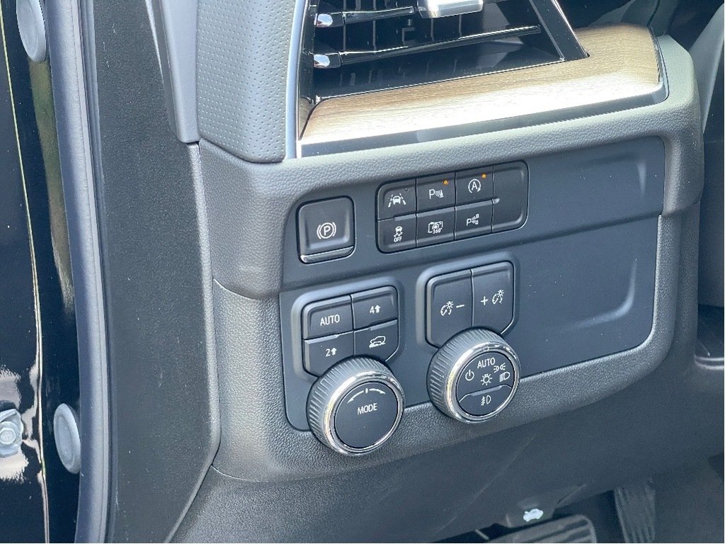 Chevrolet Tahoe  2025 à Joliette, Québec - 13 - w1024h768px