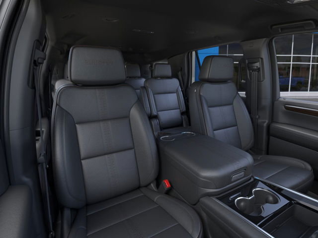 2025 Chevrolet Tahoe in Joliette, Quebec - 6 - w1024h768px