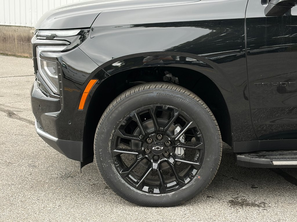 2026 Chevrolet Tahoe in Joliette, Quebec - 6 - w1024h768px