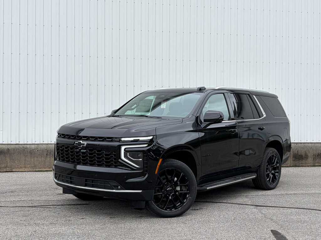 2026 Chevrolet Tahoe in Joliette, Quebec - 1 - w1024h768px
