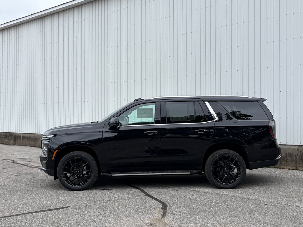 2026 Chevrolet Tahoe in Joliette, Quebec - 3 - w1024h768px