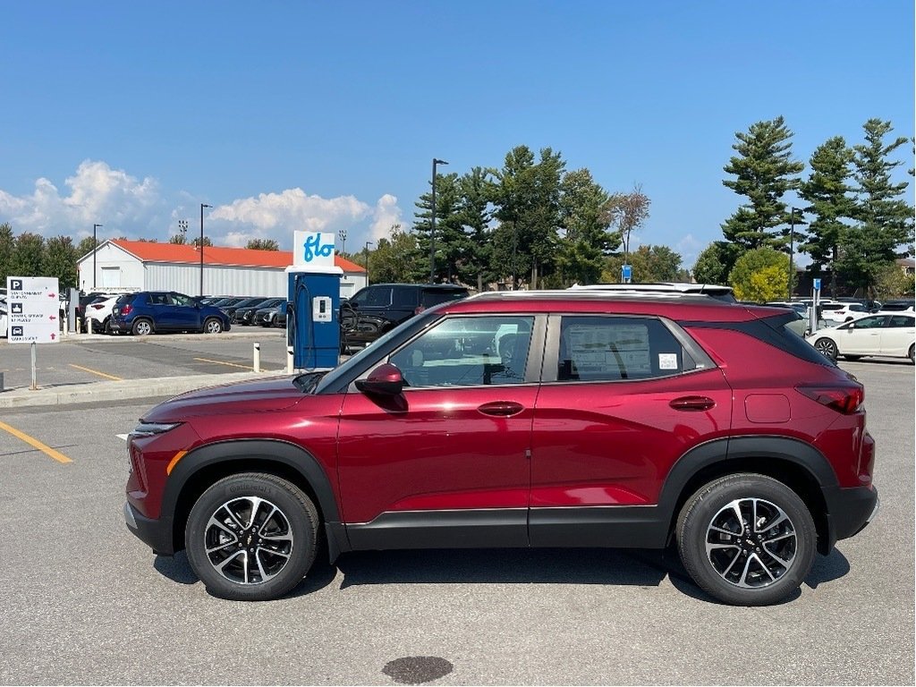 Chevrolet Trailblazer  2025 à Joliette, Québec - 3 - w1024h768px