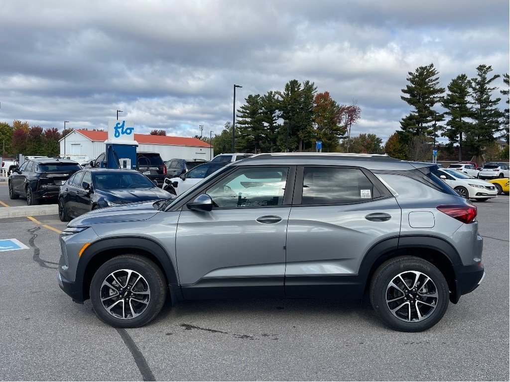 2025 Chevrolet Trailblazer in Joliette, Quebec - 3 - w1024h768px