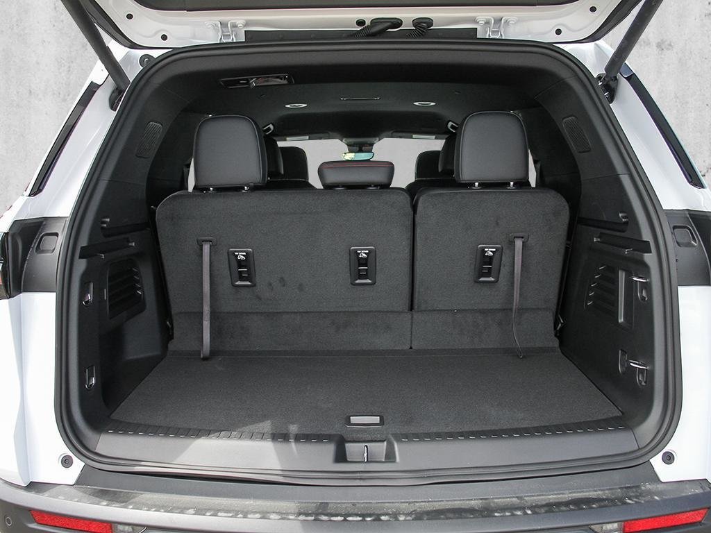Chevrolet Traverse  2025 à Joliette, Québec - 7 - w1024h768px