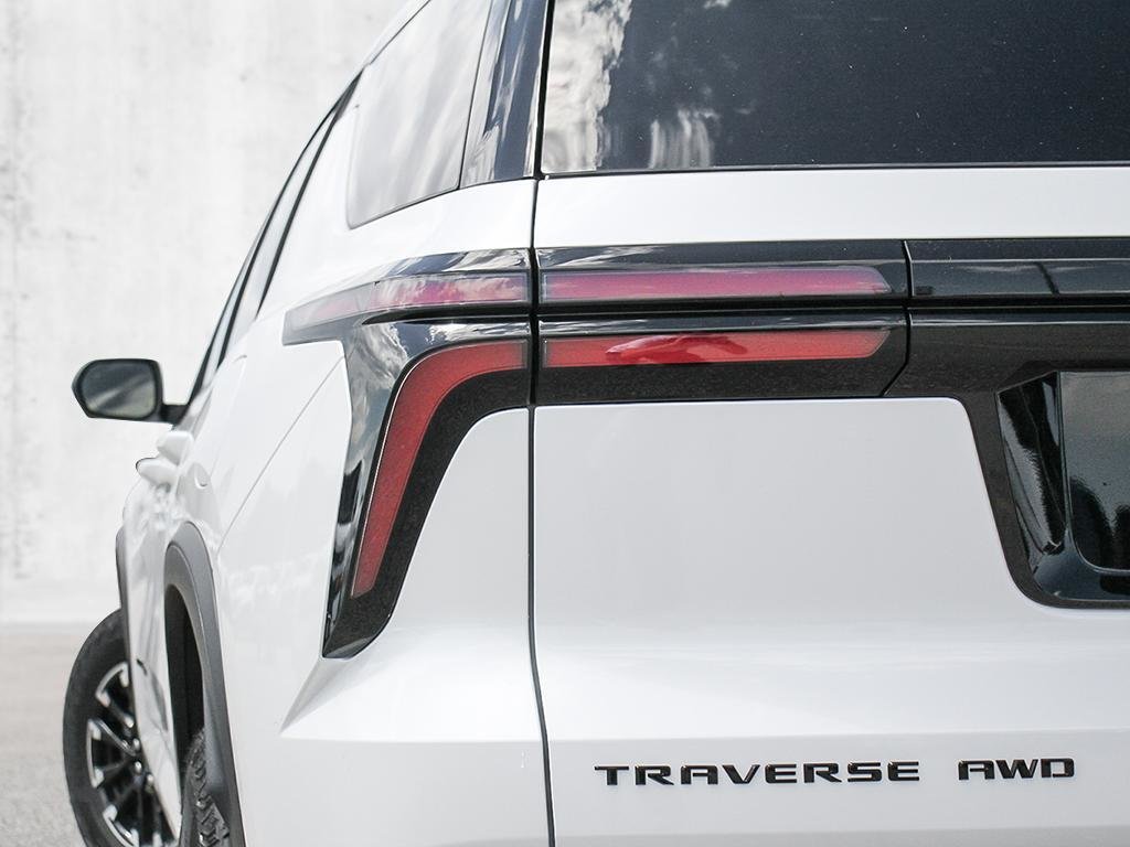 Chevrolet Traverse  2025 à Joliette, Québec - 10 - w1024h768px