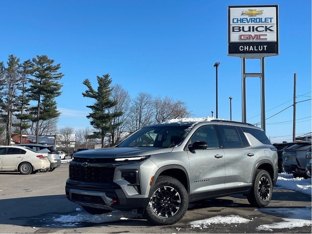 2026 Chevrolet Traverse in Joliette, Quebec - 1 - w1024h768px
