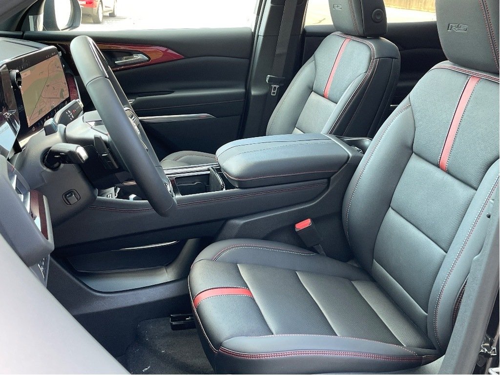 2026 Chevrolet Traverse in Joliette, Quebec - 10 - w1024h768px
