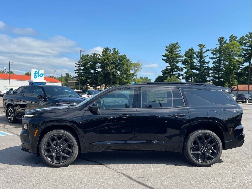 2026 Chevrolet Traverse in Joliette, Quebec - 3 - w1024h768px