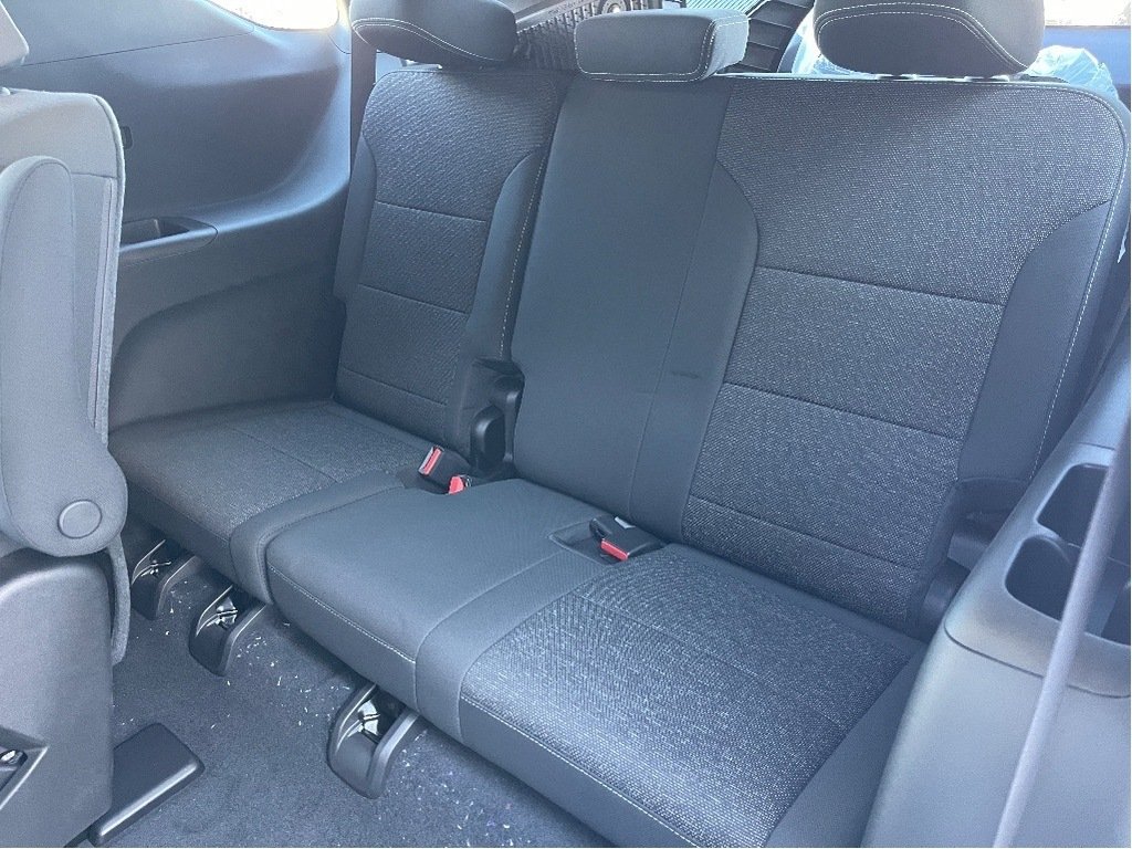 Chevrolet Traverse  2026 à Joliette, Québec - 11 - w1024h768px