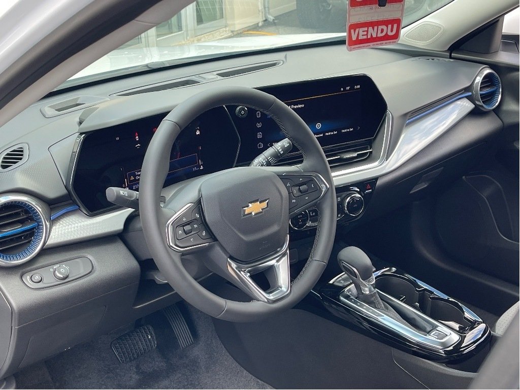 2025 Chevrolet Trax in Joliette, Quebec - 8 - w1024h768px