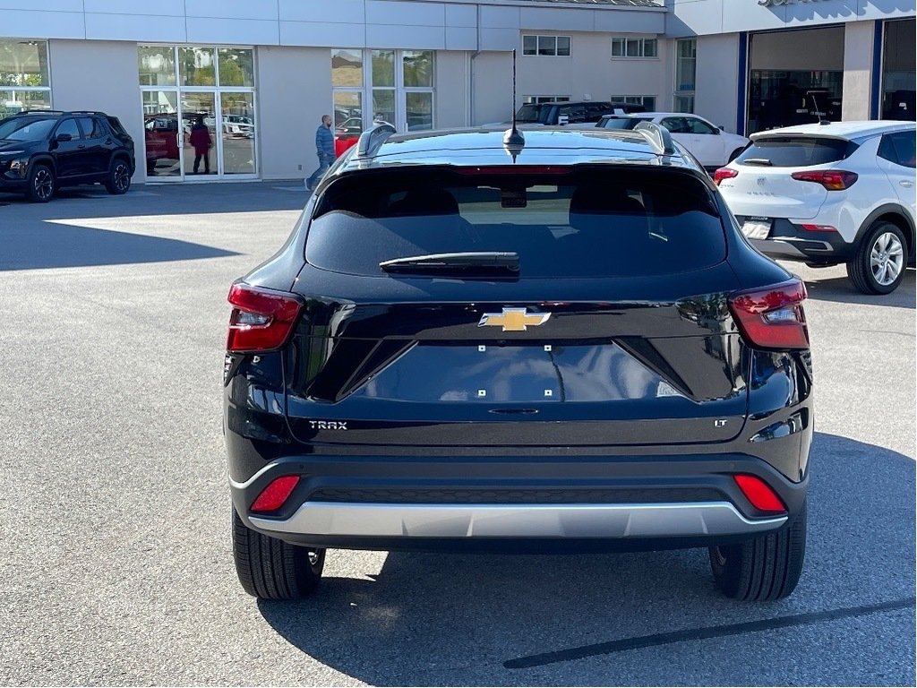 2025 Chevrolet Trax in Joliette, Quebec - 5 - w1024h768px