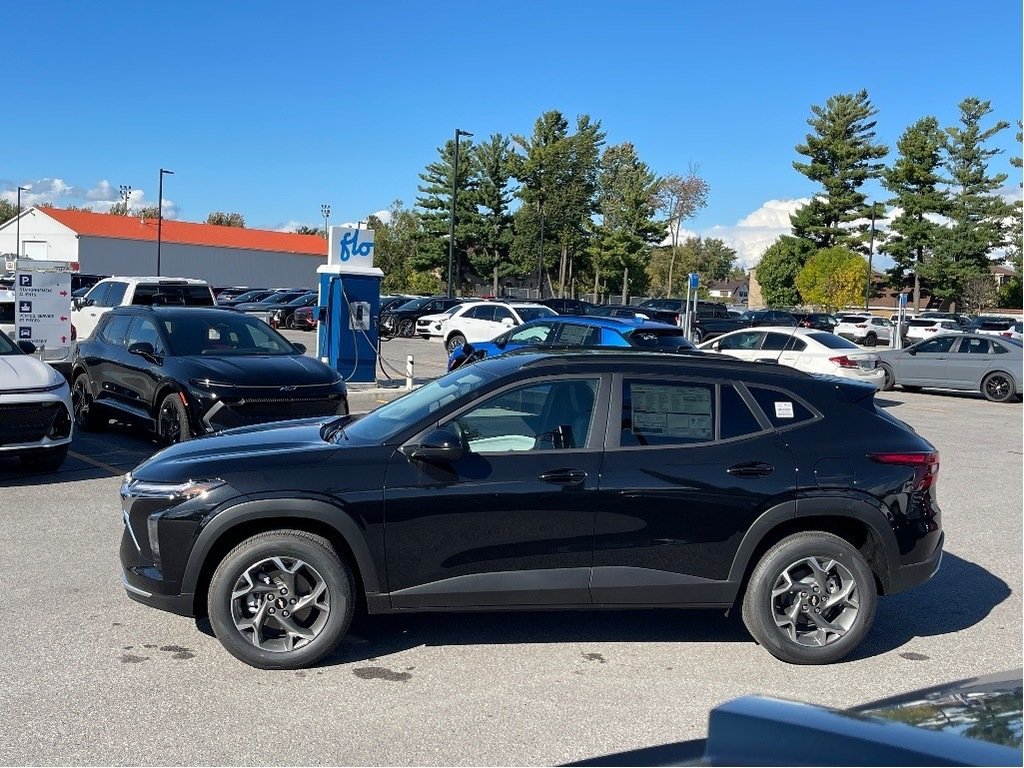 2025 Chevrolet Trax in Joliette, Quebec - 3 - w1024h768px