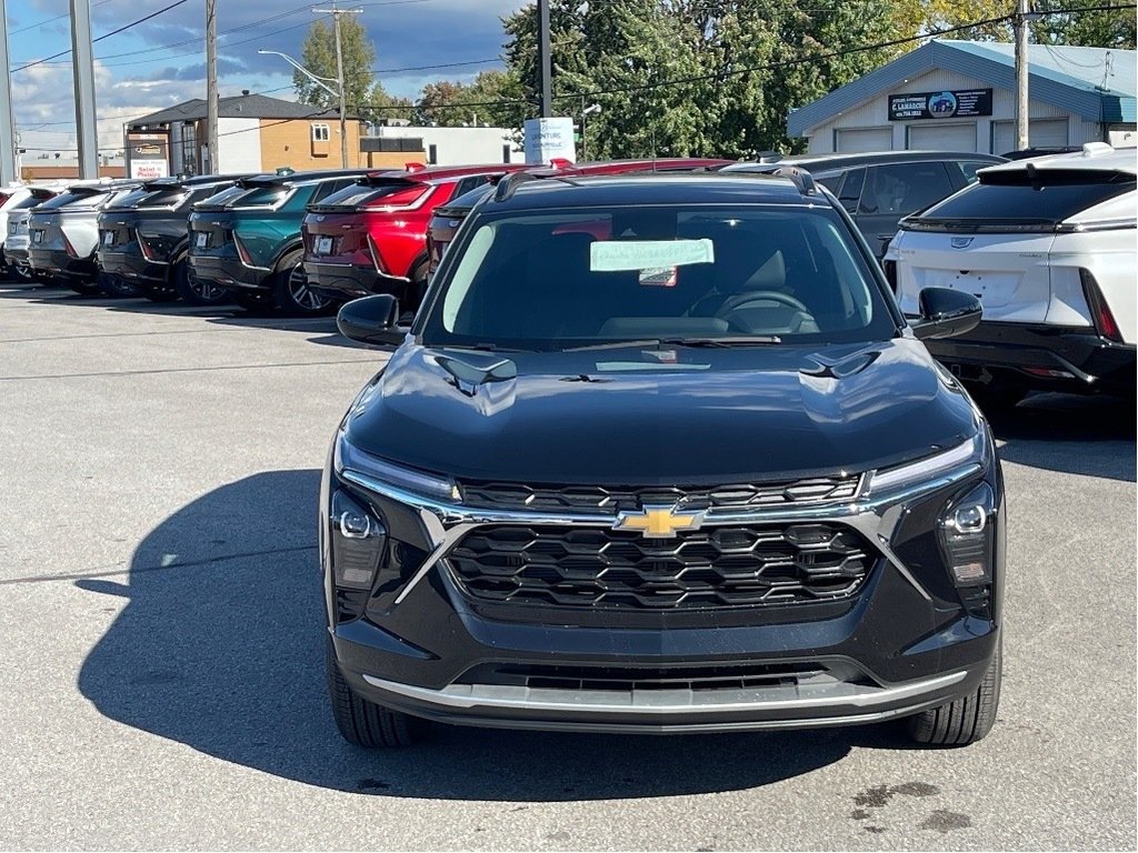 2025 Chevrolet Trax in Joliette, Quebec - 2 - w1024h768px