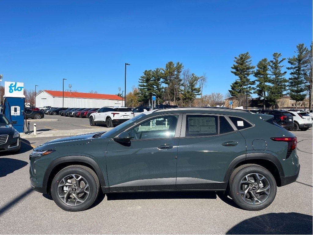 2025 Chevrolet Trax in Joliette, Quebec - 3 - w1024h768px