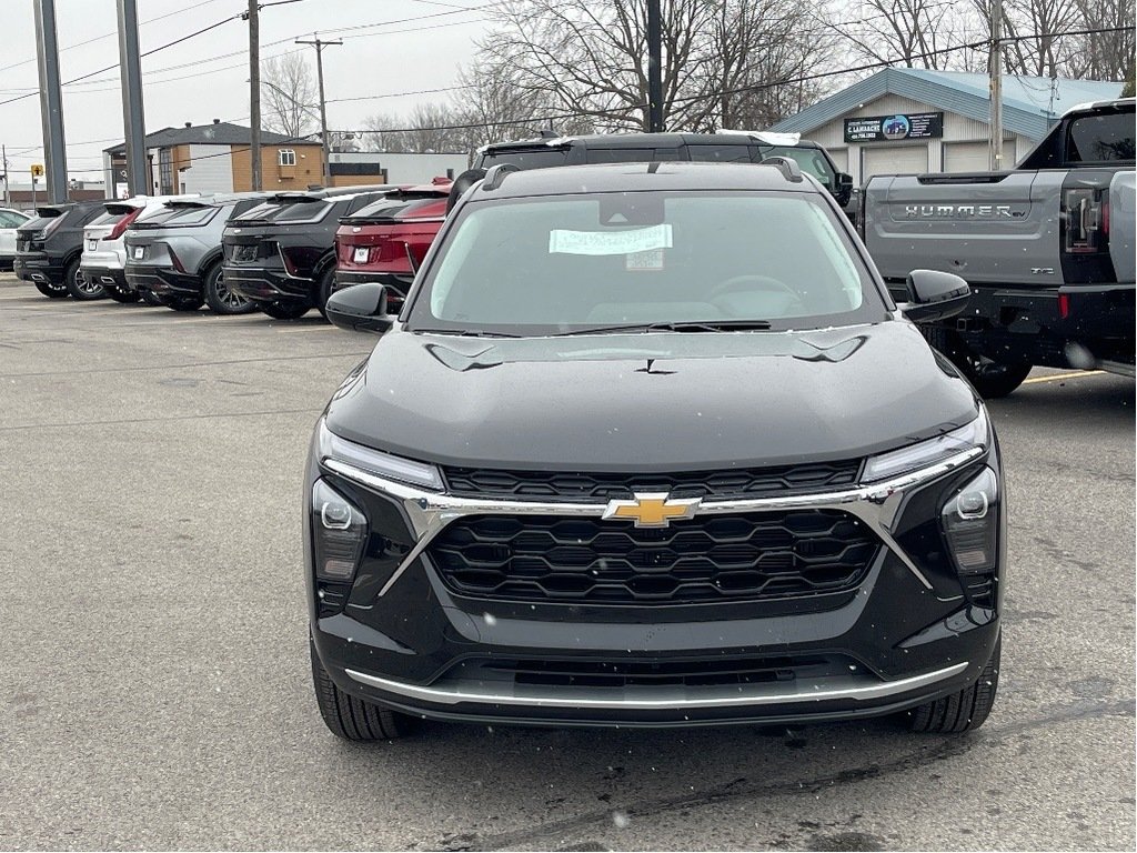 Chevrolet Trax  2025 à Joliette, Québec - 2 - w1024h768px