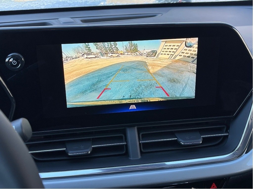 2025 Chevrolet Trax in Joliette, Quebec - 16 - w1024h768px