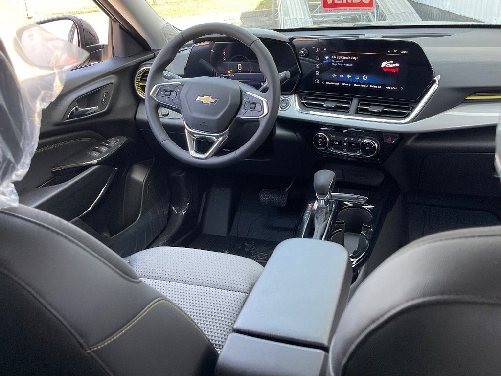 Chevrolet Trax  2025 à Joliette, Québec - 11 - w1024h768px