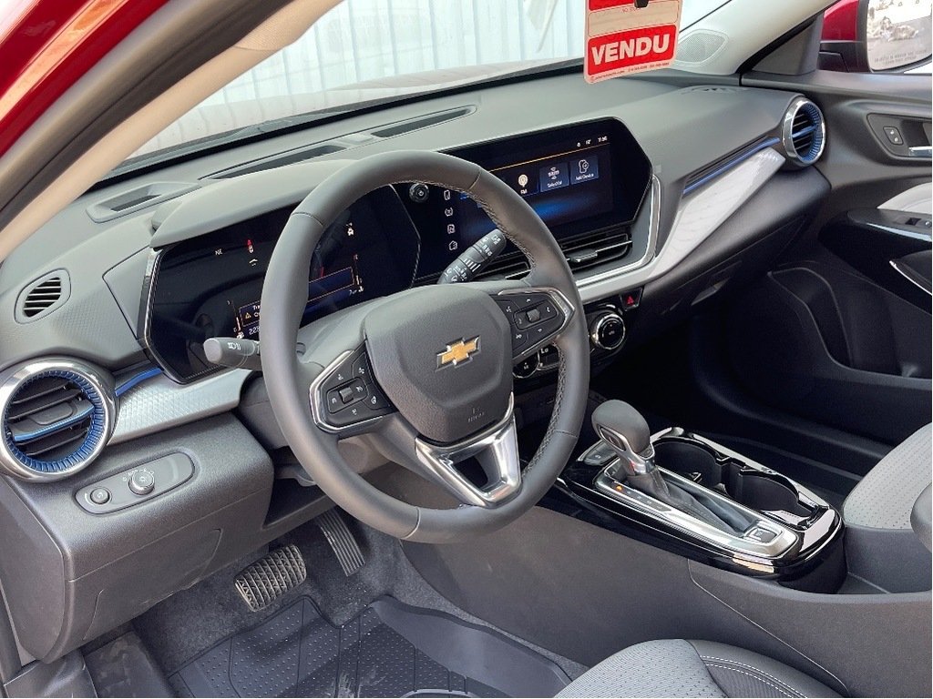2025 Chevrolet Trax in Joliette, Quebec - 8 - w1024h768px