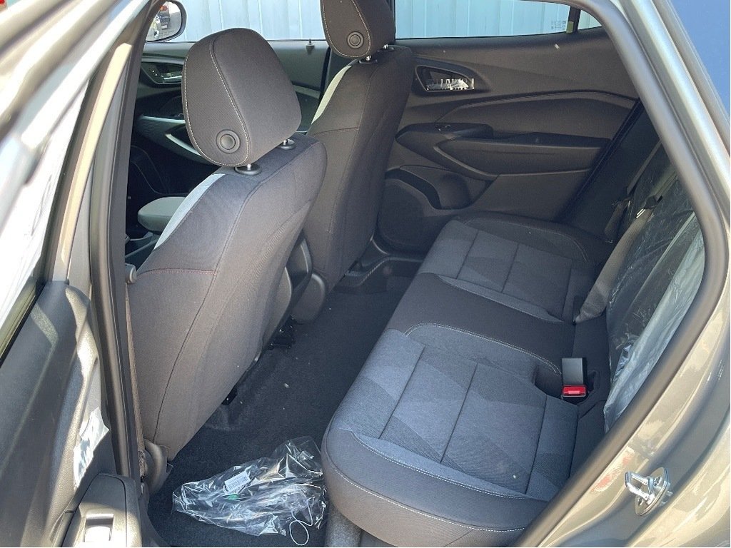 2025 Chevrolet Trax in Joliette, Quebec - 10 - w1024h768px